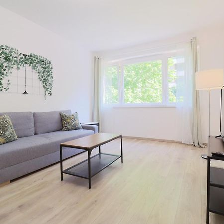 Apartamento Spring House With Free Private Parking Budapest Exterior foto