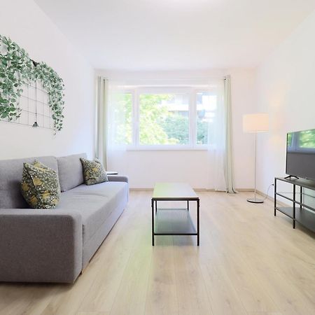 Apartamento Spring House With Free Private Parking Budapest Exterior foto