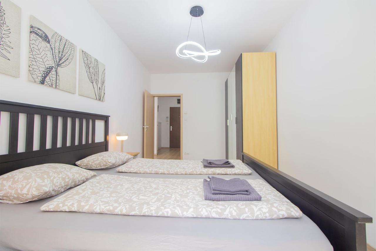 Apartamento Spring House With Free Private Parking Budapest Exterior foto