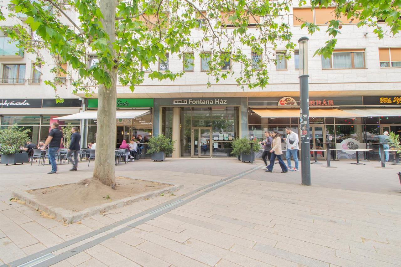 Apartamento Spring House With Free Private Parking Budapest Exterior foto